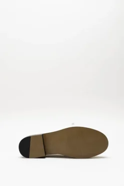 Alohas - Ecru Mocassin