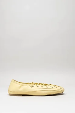 Bronx - Geel Ballerina