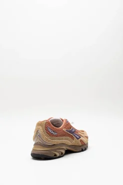Diadora Heritage - Koraal Sneaker