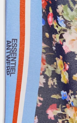 Essentiel Antwerp - Blauw Sjaals