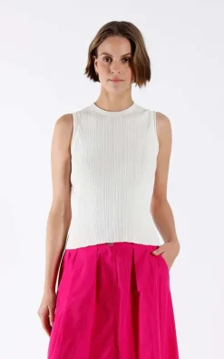 Julia June - Ecru T-shirt/top