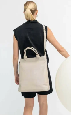 Kaai - Lichtbeige Cross body