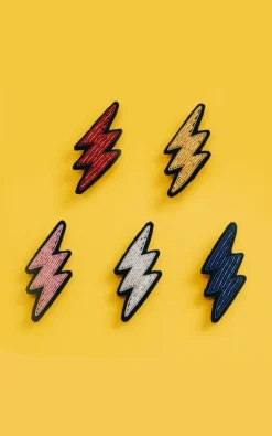 Macon&lesquoy - Goud Broches & pins
