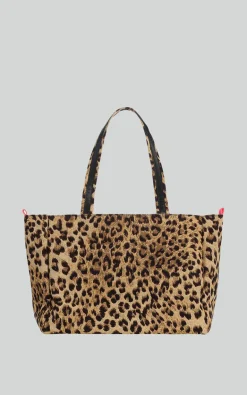 Marie Martens - Bruin Shopper