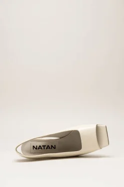 Natan - Ecru Pump