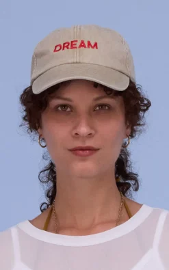 Nathalie Vleeschouwer - Beige Pet
