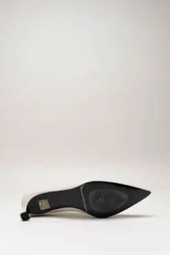 Nathalie Vleeschouwer - Gebroken wit Pump