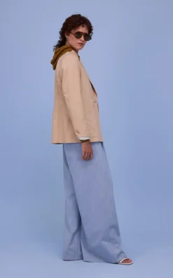Nathalie Vleeschouwer - Oranje Blazer