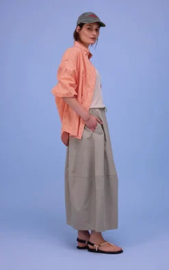 Nathalie Vleeschouwer - Oranje Hemd