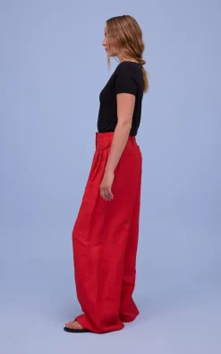 Nathalie Vleeschouwer - Rood Broek