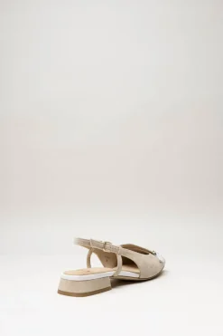 Nathan Baume - Beige Ballerina