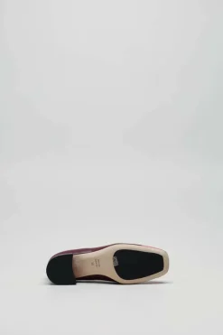 Odare - Bordeaux Ballerina