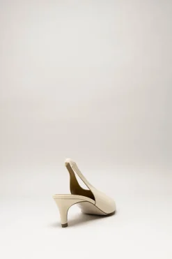 Pedro Miralles - Ecru Pump