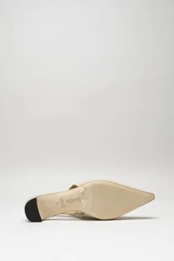 Poeve - Beige Pump