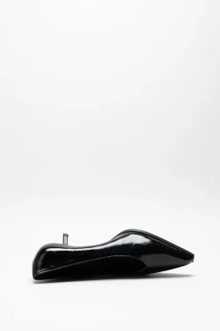 Poeve - Zwart Pump