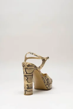 Rotta - Beige Sandaal hak