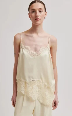 Second Female - Geel T-shirt/top