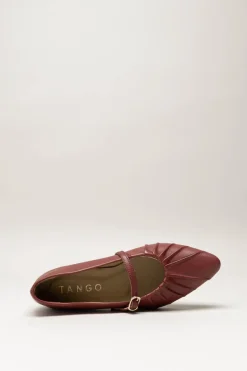 Tango - Bordeaux Ballerina