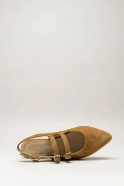Tango - Camel Ballerina
