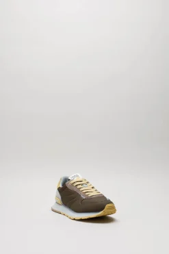 The Hoff Brand - Bruin Sneaker