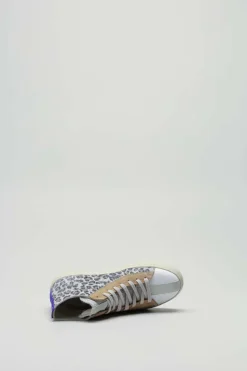 The Vertical Line - Beige Sneaker