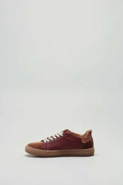 The Vertical Line - Bruin Sneaker