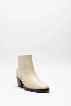 Thiron - Lichtbeige Enkellaars hak