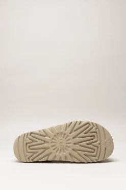 Ugg - Beige Sandaal sleehak
