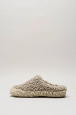 Verbenas - Taupe Pantoffel