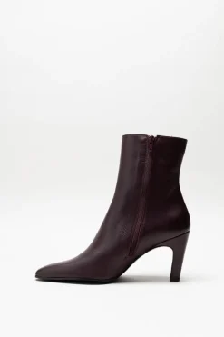 Zinda - Aubergine Enkellaars hak